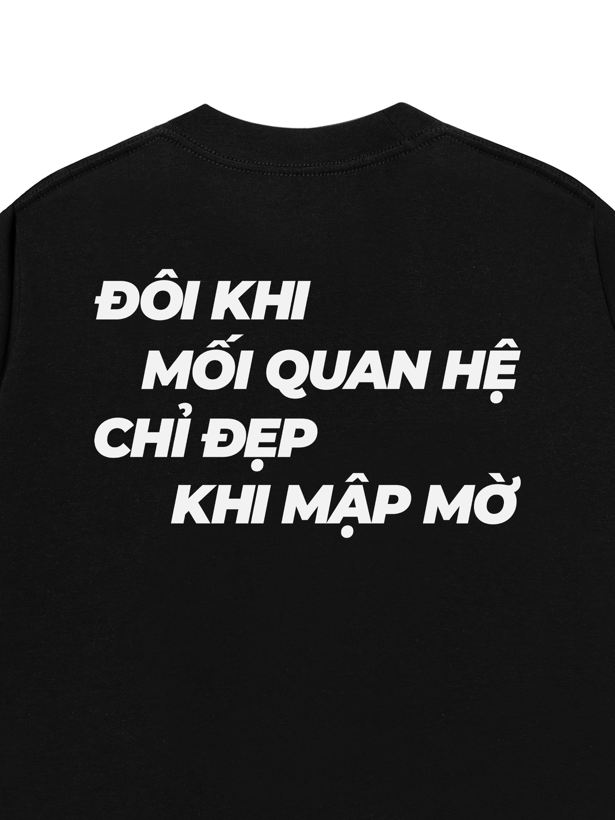 Áo Thun Relaxed Fit Chỉ Đẹp Khi Mập Mờ
