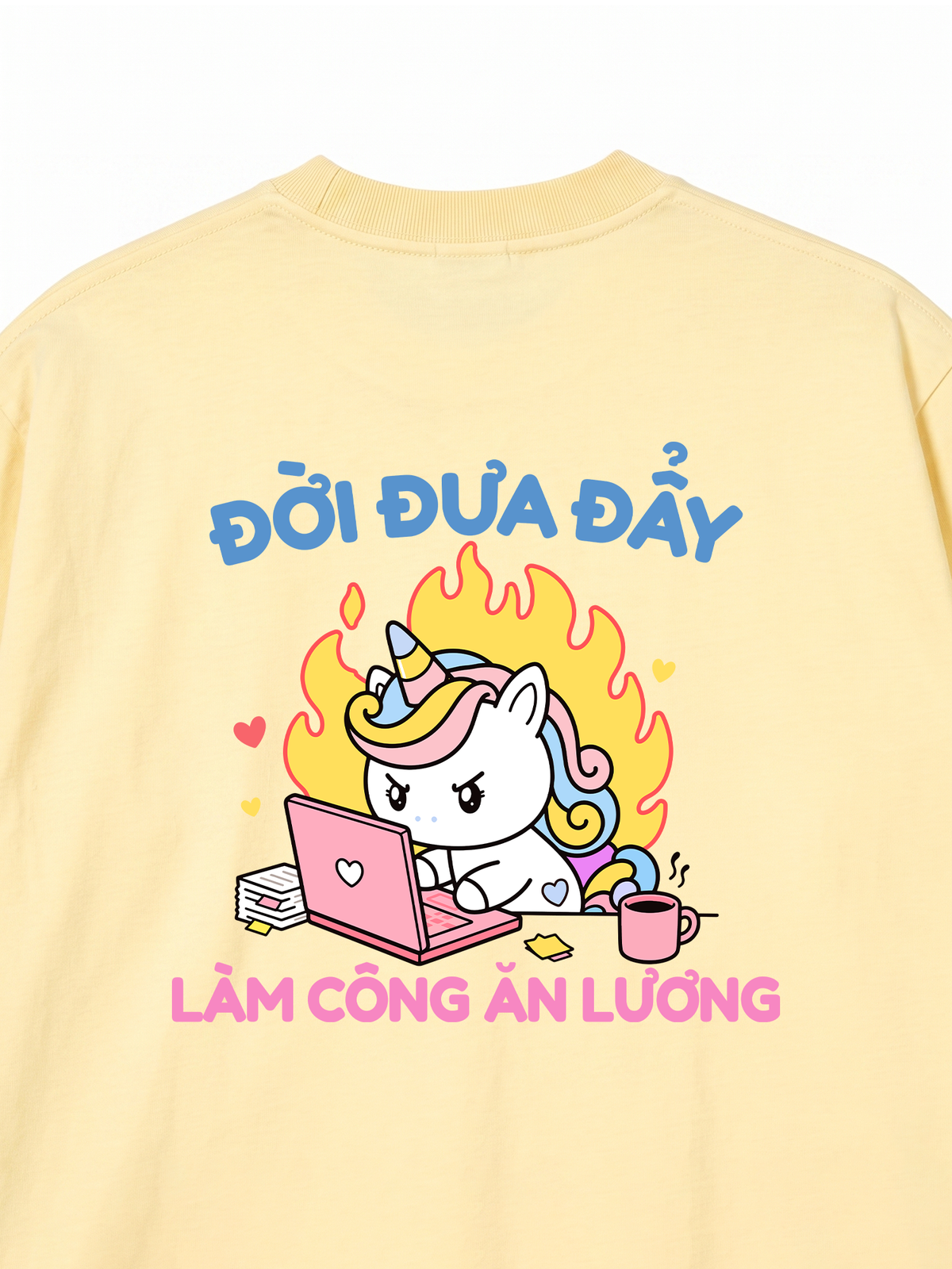 Áo Thun Relaxed Fit Công Chúa Làm Công Ăn Lương