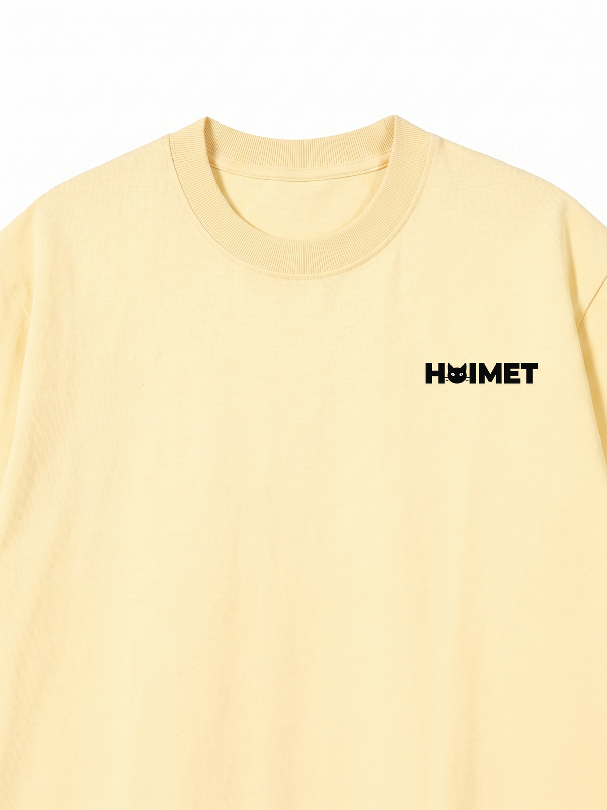 Áo Thun Relaxed Fit Để Cho Mèo Ngủ