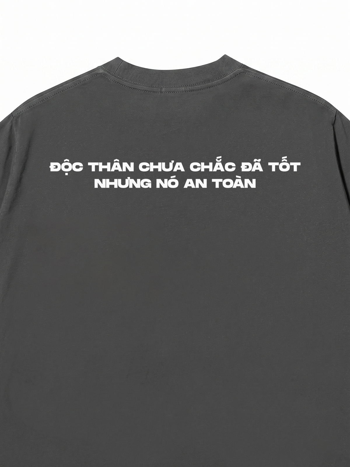 Áo Thun Relaxed Fit Độc Thân