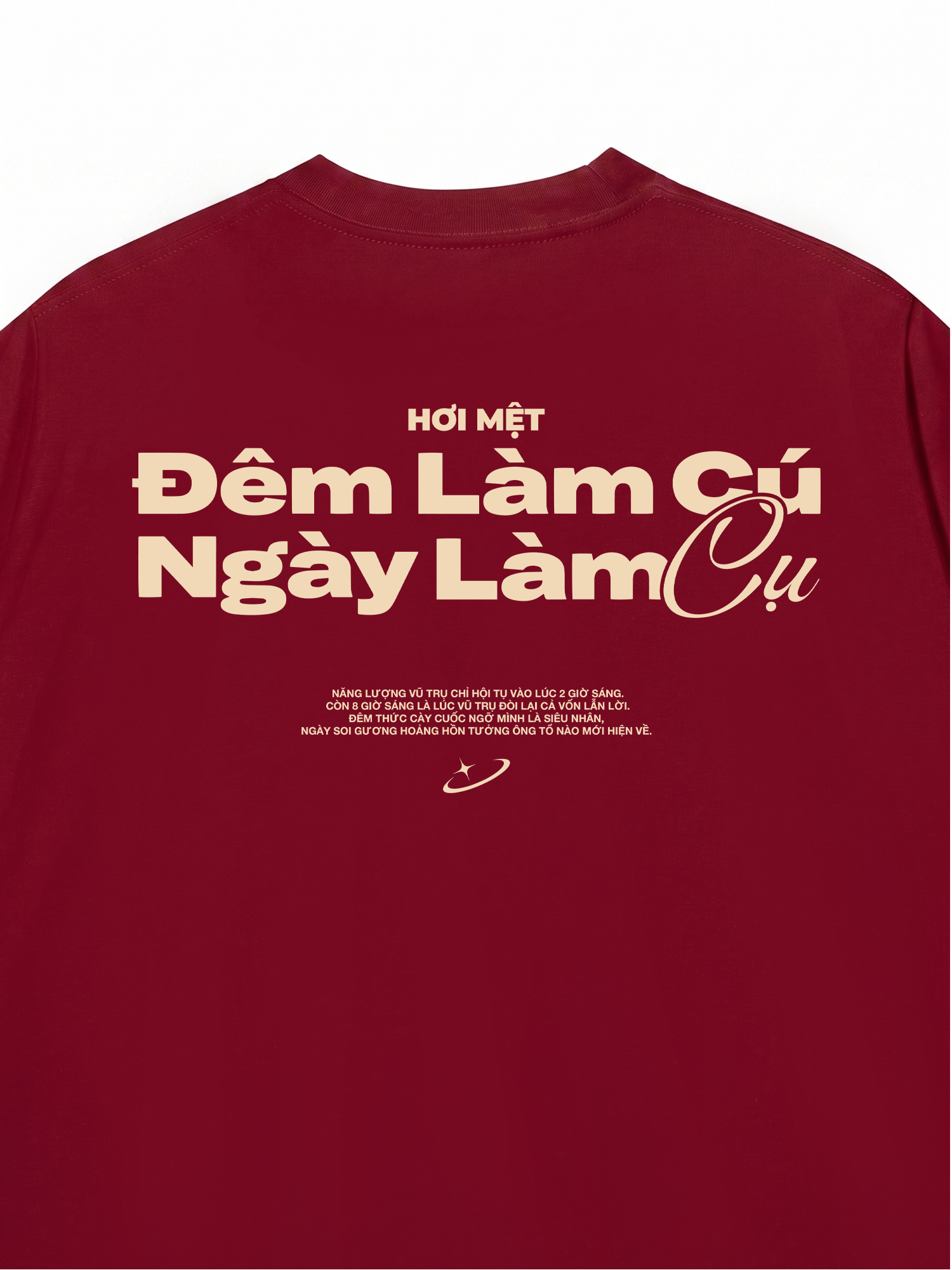 Áo Thun Relaxed Fit Đêm Làm Cú Ngày Làm Cụ