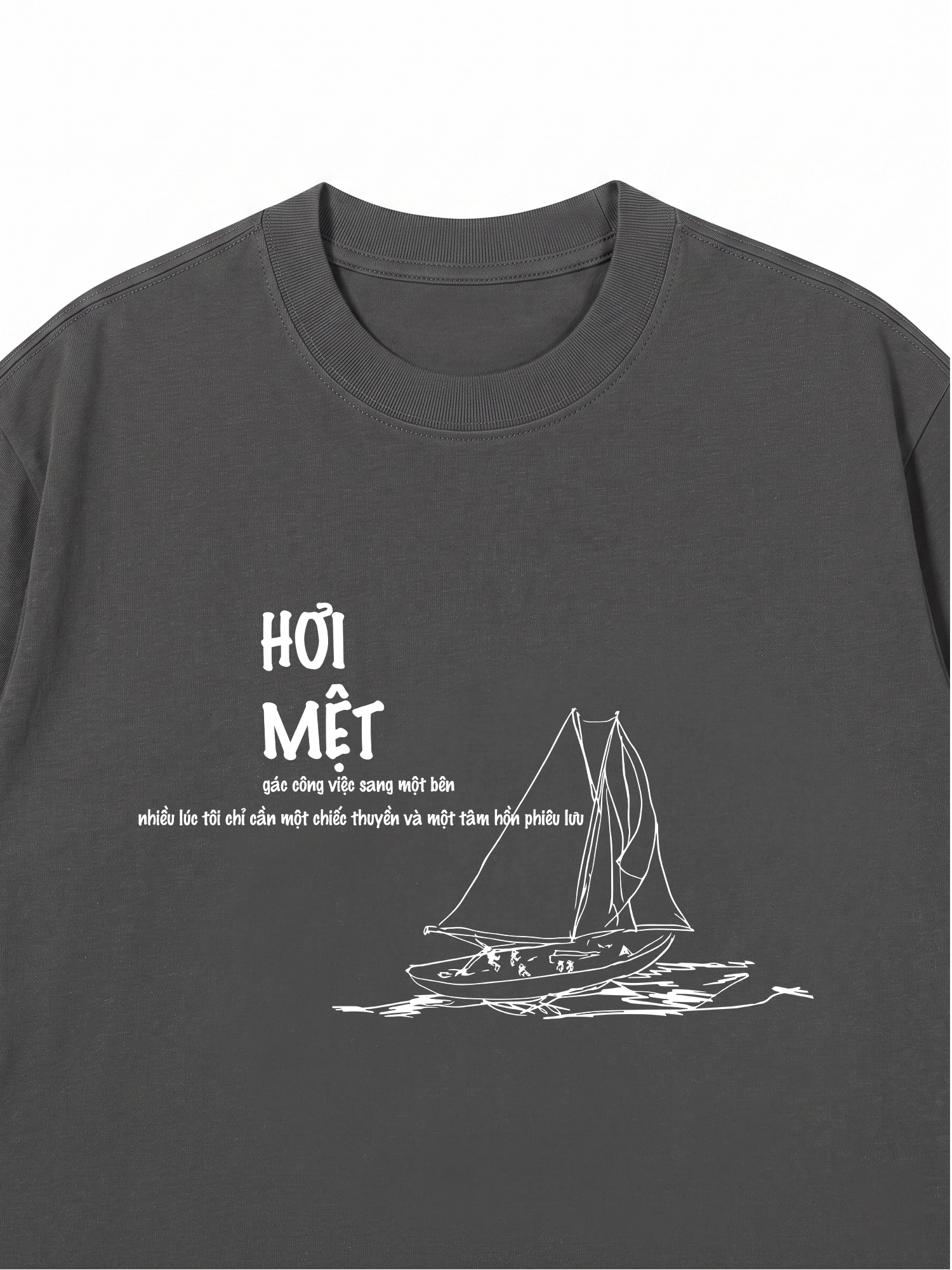 Áo Thun Relaxed Fit Gác Công Việc
