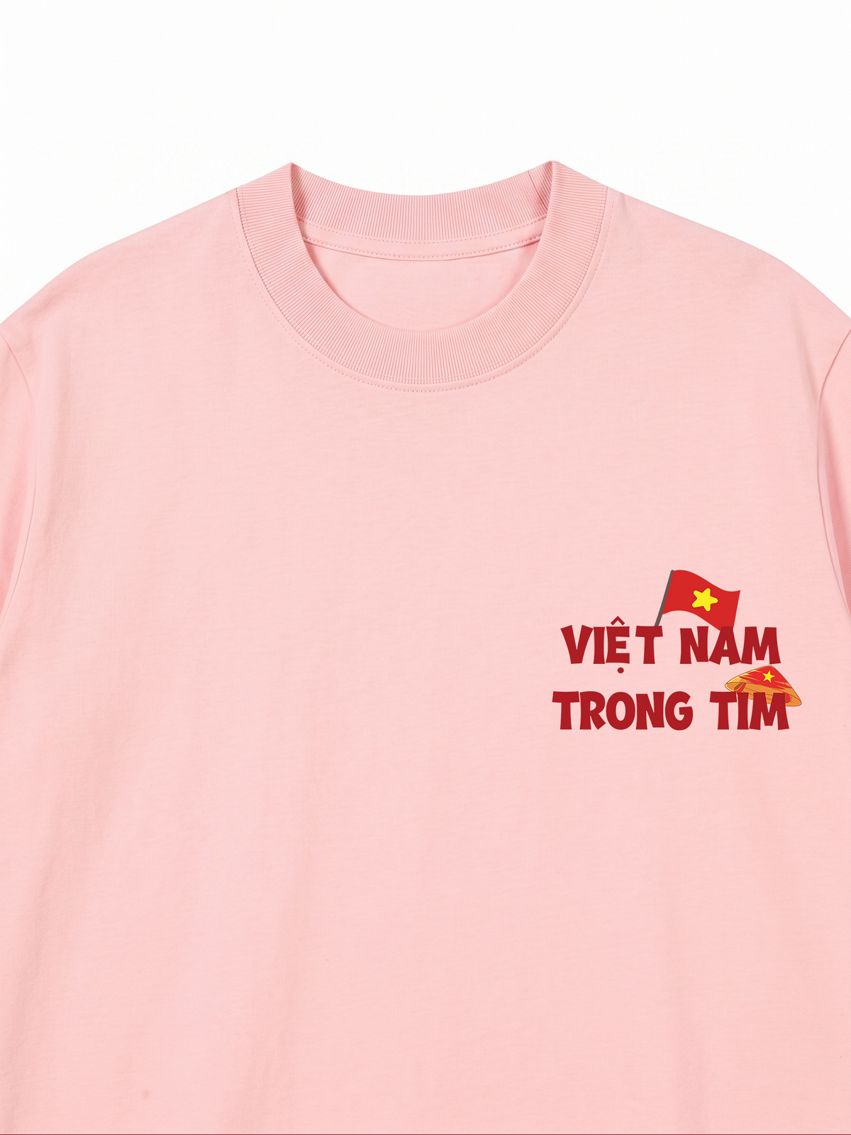 Áo Thun Relaxed Fit Yêu Nước Không Phải Là Trend