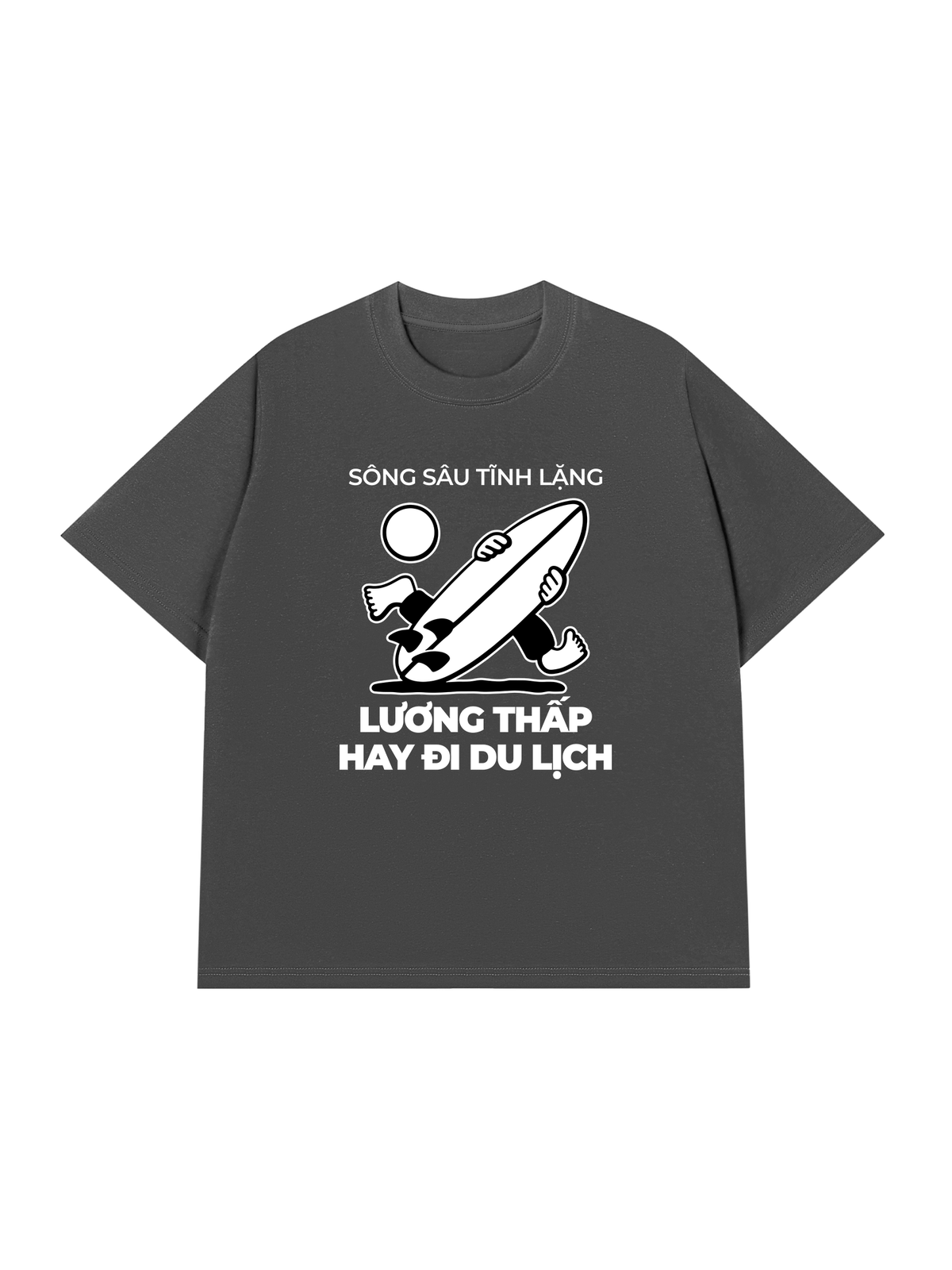 Áo Thun Relaxed Fit Lương Thấp Hay Đi Du Lịch