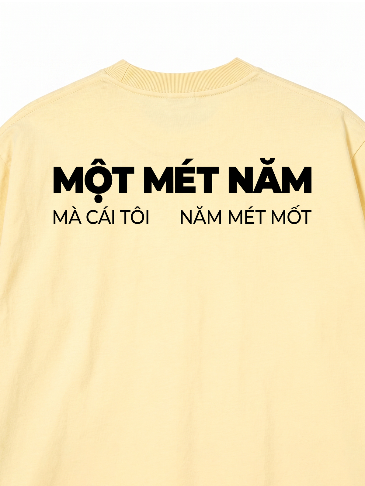 Áo Thun Relaxed Fit Một Mét Năm