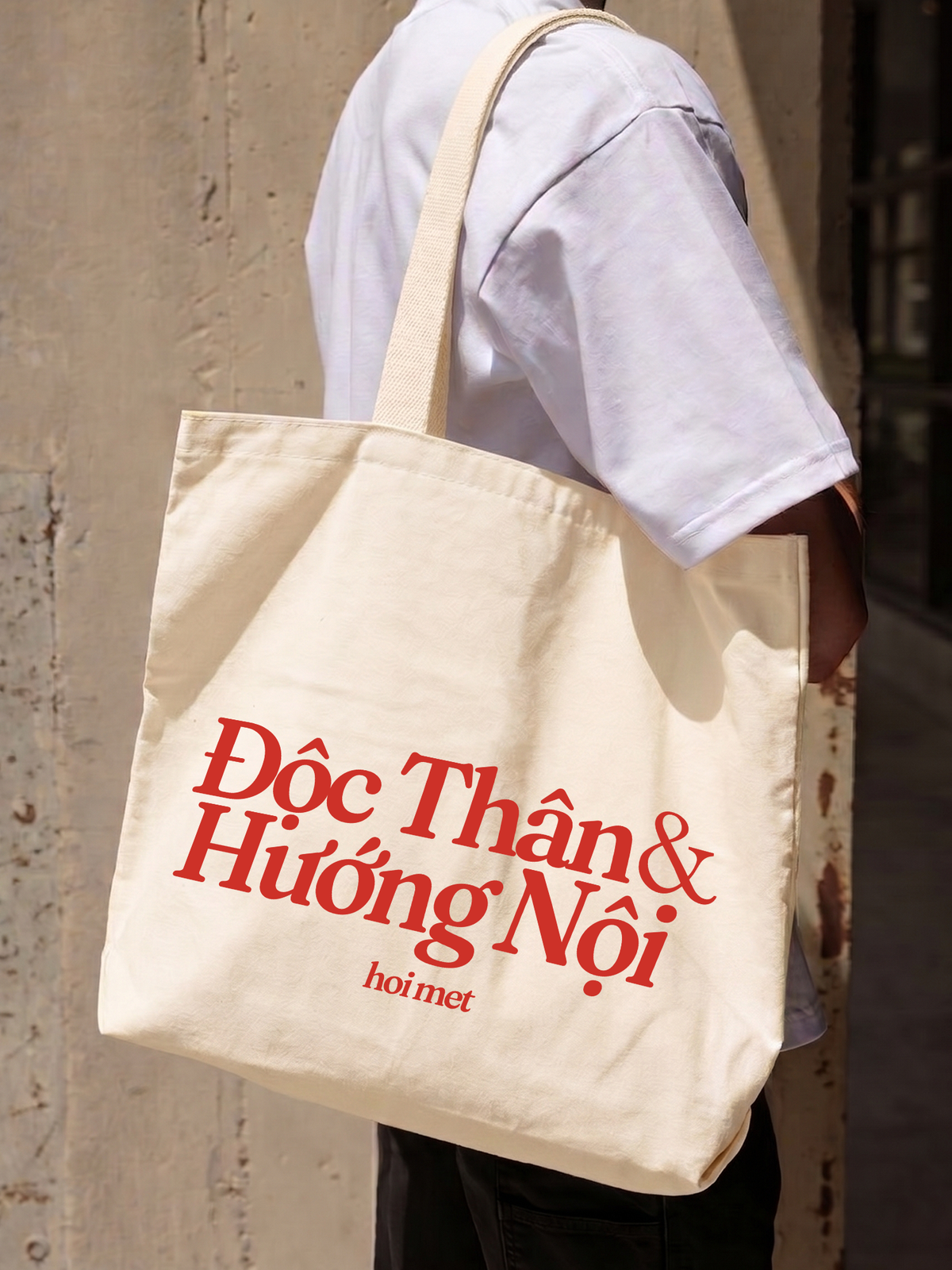 Túi Tote Độc Thân & Hướng Nội