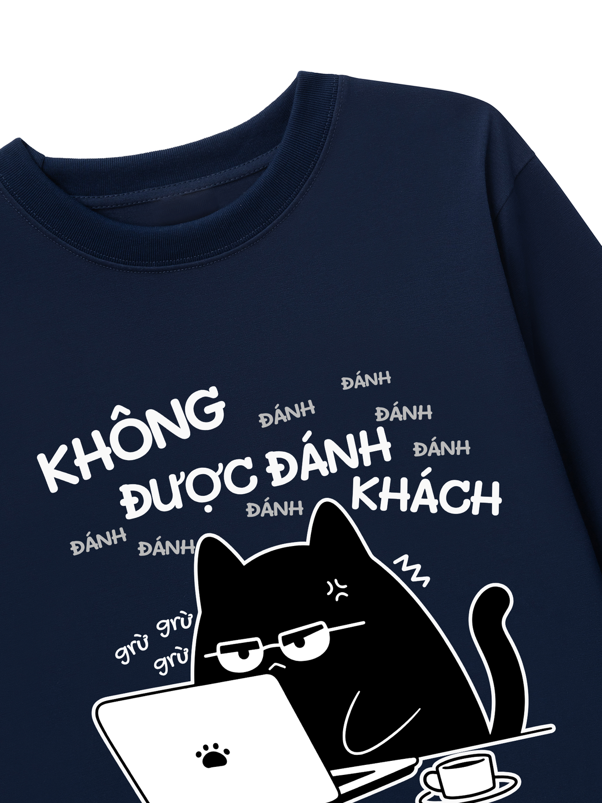 Áo Dài Tay Không Được Đánh Khách