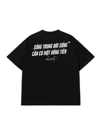 Áo Thun Relaxed Fit Sống Trong Đời Sống