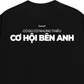 Áo Thun Relaxed Fit Thiếu Cơ Hội Bên Anh