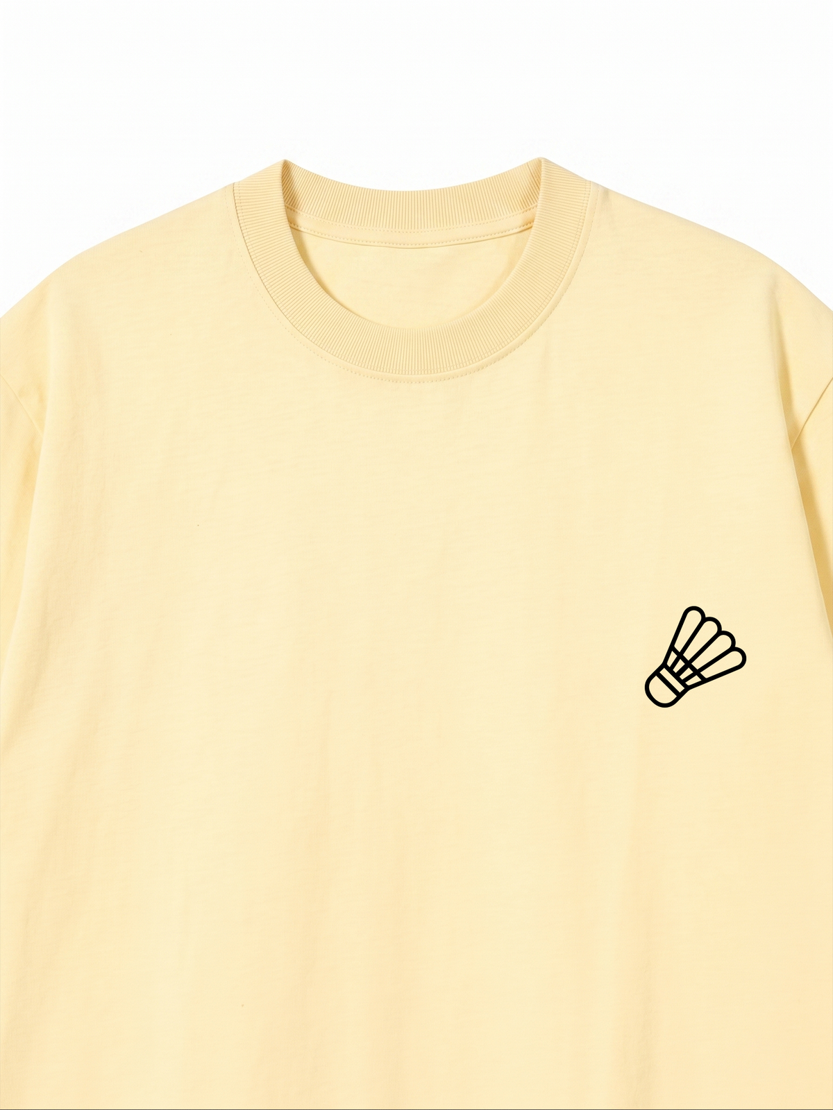 Áo Thun Relaxed Fit Trên Sân Có Cầu