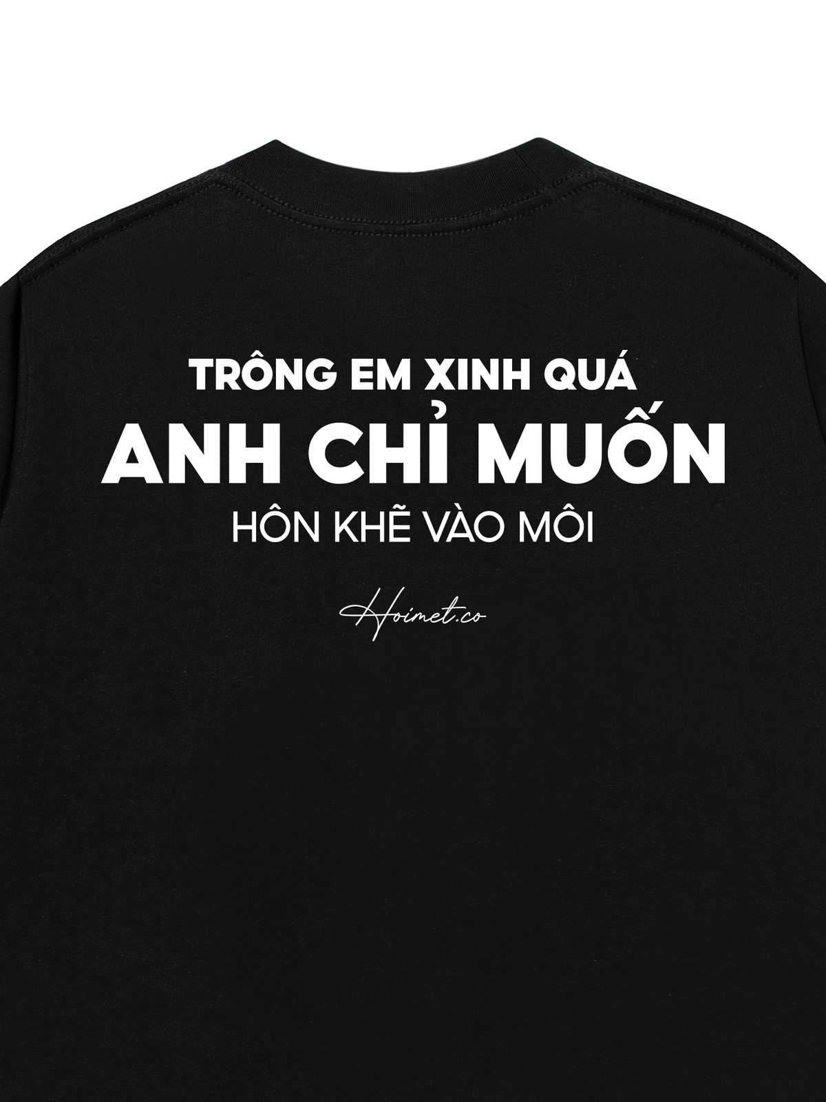 Áo Thun Relaxed Fit Hôn Khẽ Vào Môi