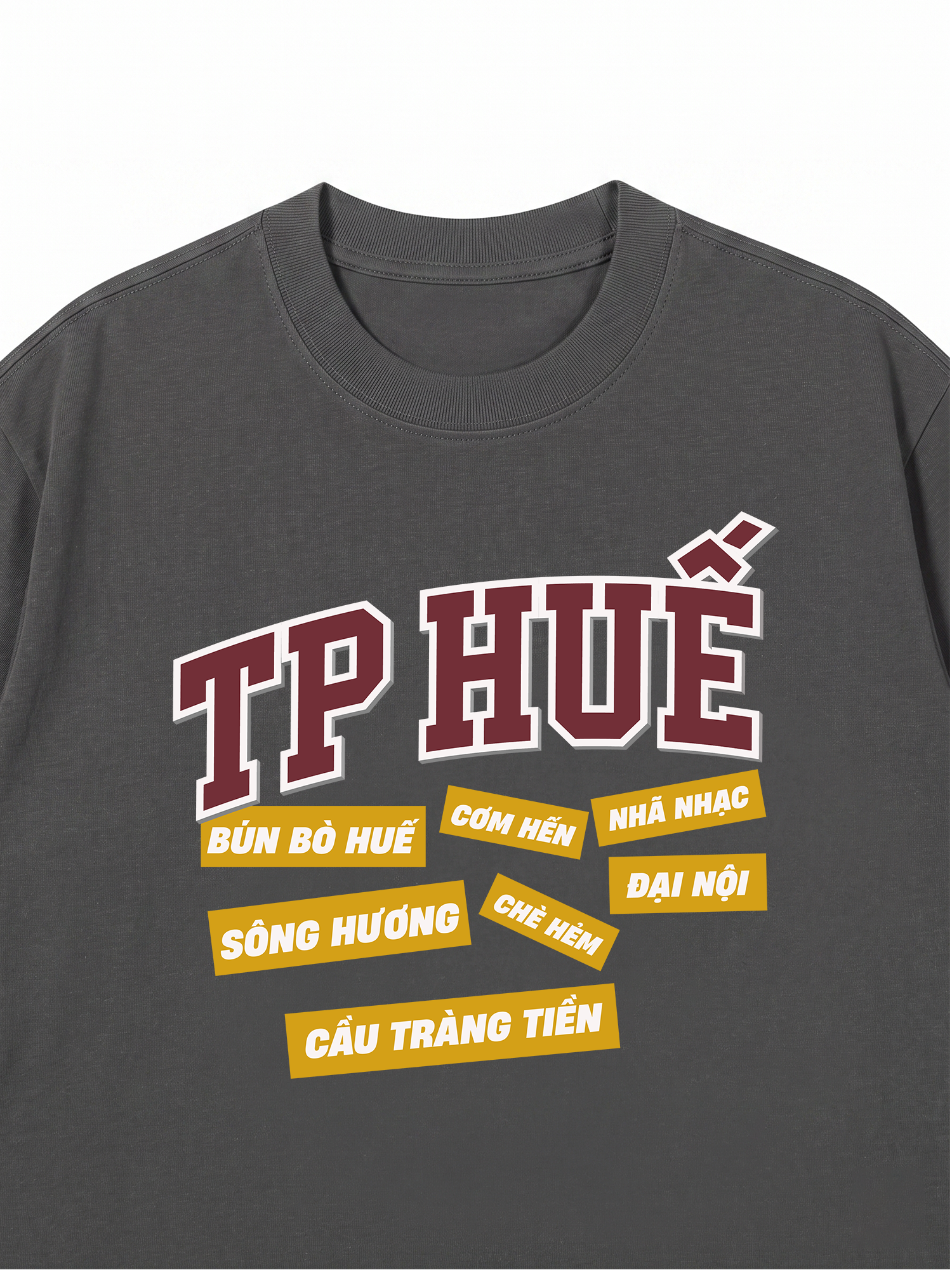 Áo Thun Relaxed Fit Thành Phố Huế