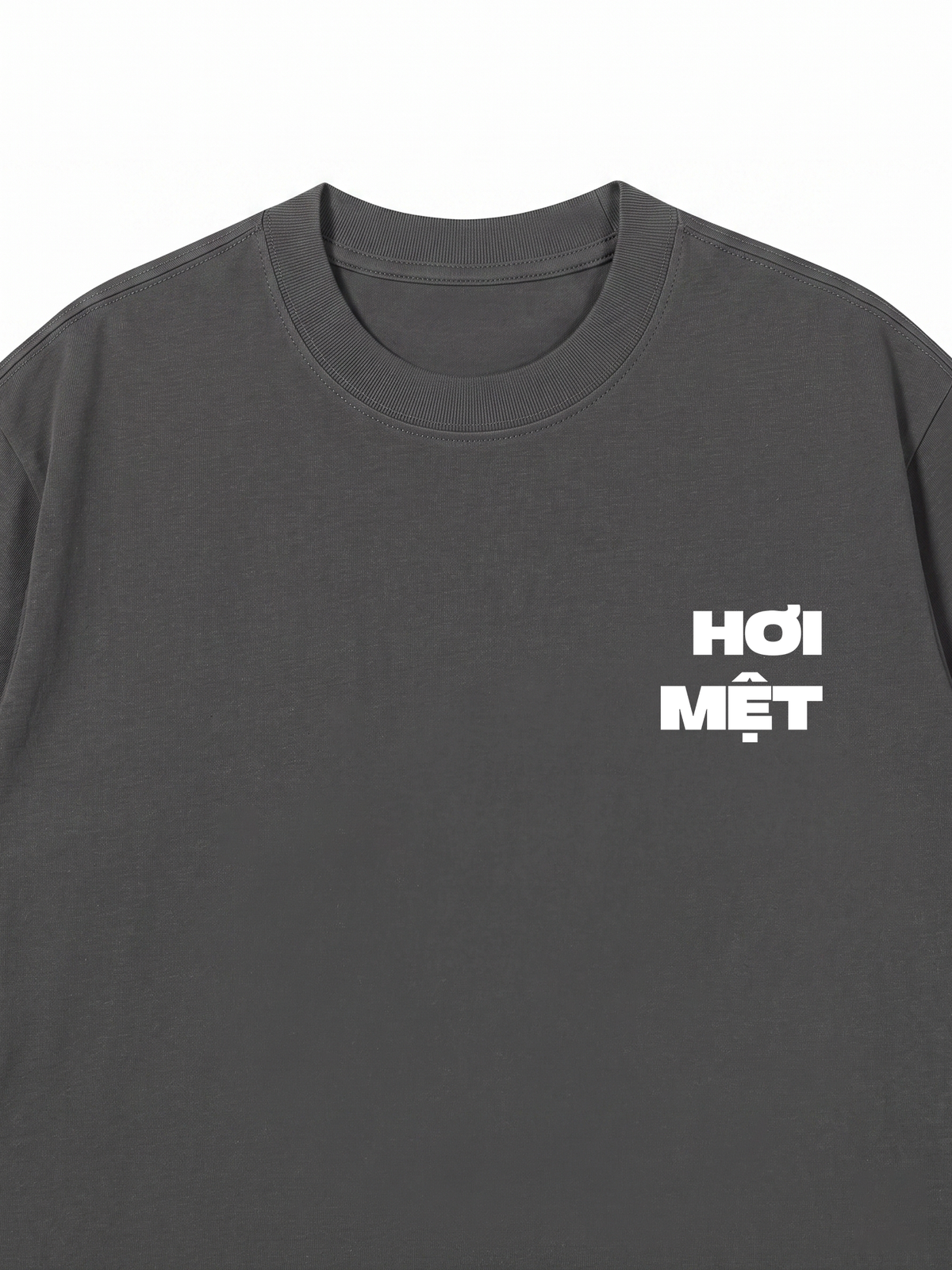 Áo Thun Relaxed Fit Cạnh Tranh Với Chủ