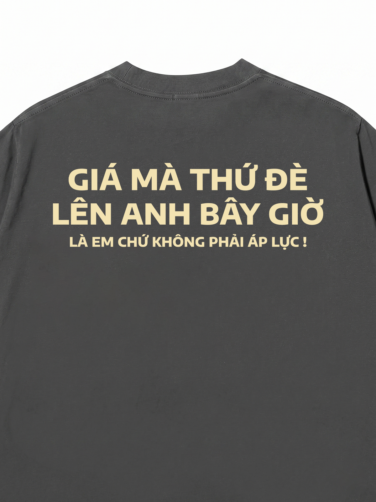 Áo Thun Relaxed Fit Đè Lên Anh