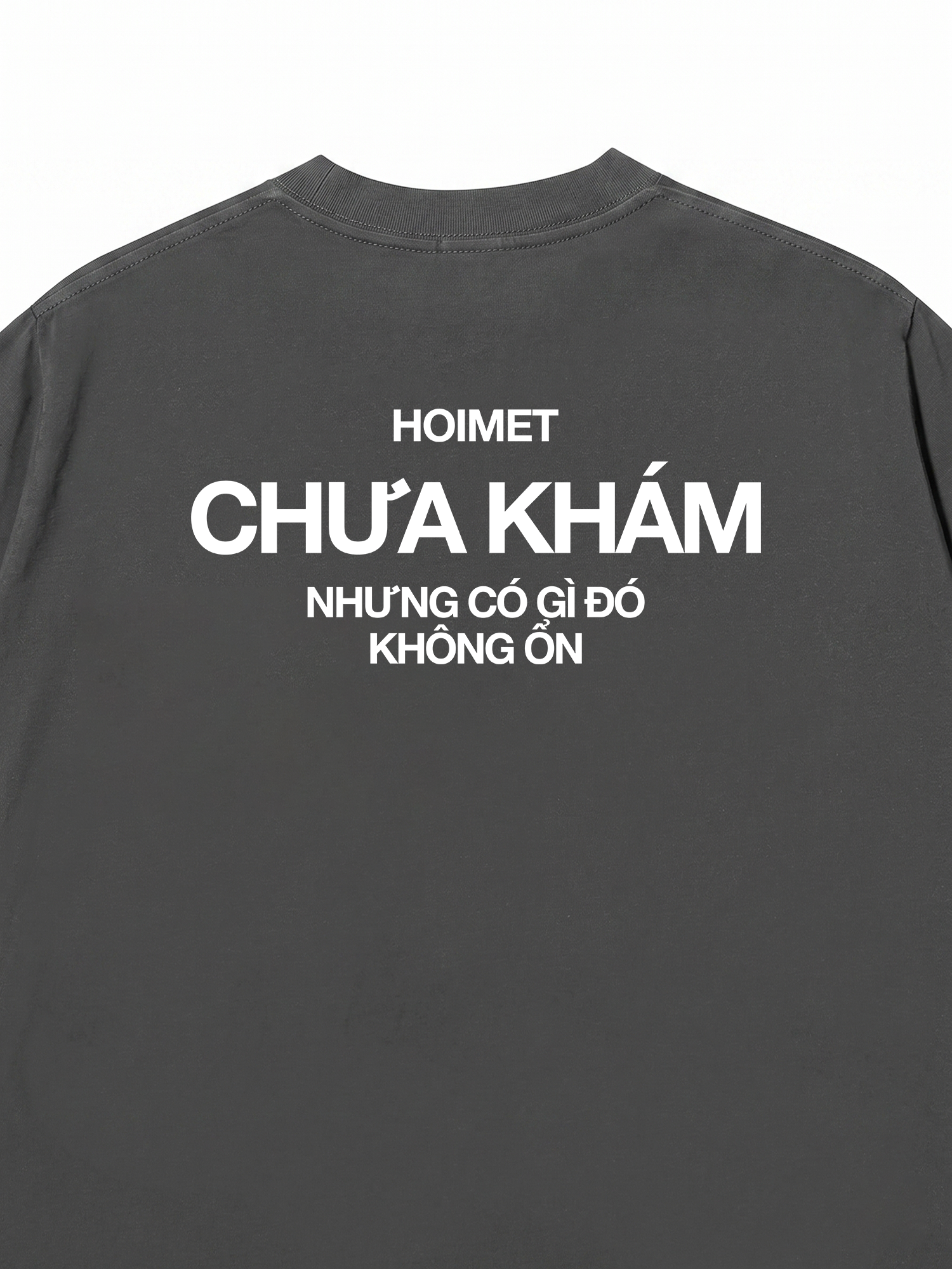 Áo Thun Relaxed Fit Có Gì Đó Không Ổn