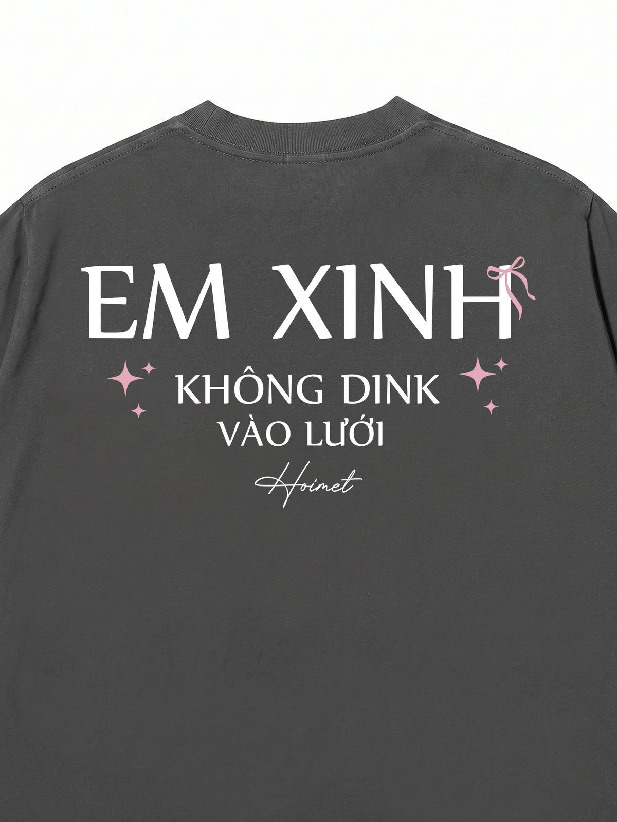 Áo Thun Relaxed Fit Không Dink Vào Lưới