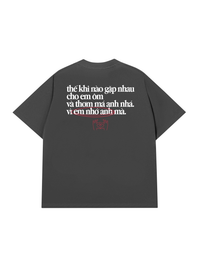 Áo Thun Relaxed Fit Em Nhớ Anh