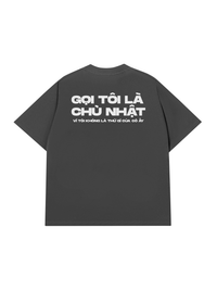 Áo Thun Relaxed Fit Không Là Thứ Gì Của Cô Ấy