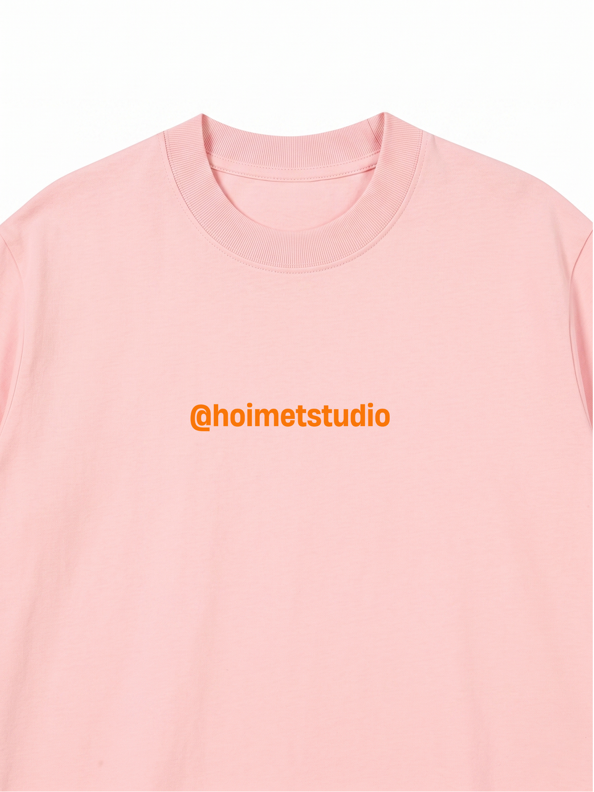Áo Thun Relaxed Fit Em Gái Tính Nóng Như Kem