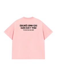 Áo Thun Relaxed Fit Em Mới Xinh Gái