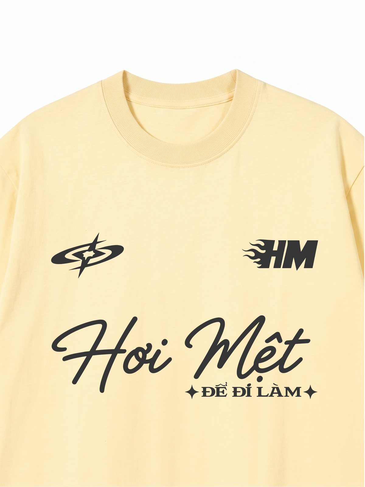 Áo Thun Relaxed Fit Hơi Mệt Để Đi Làm