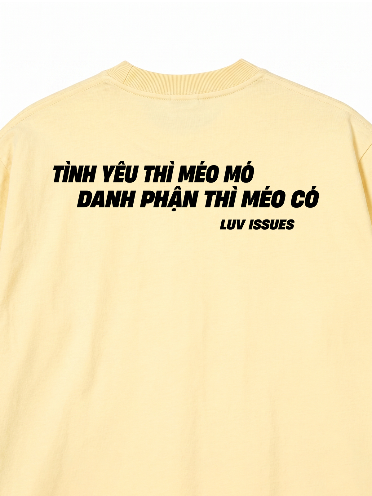 Áo Thun Relaxed Fit Tình Yêu Méo Mó